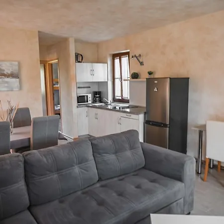 Teo Apartment