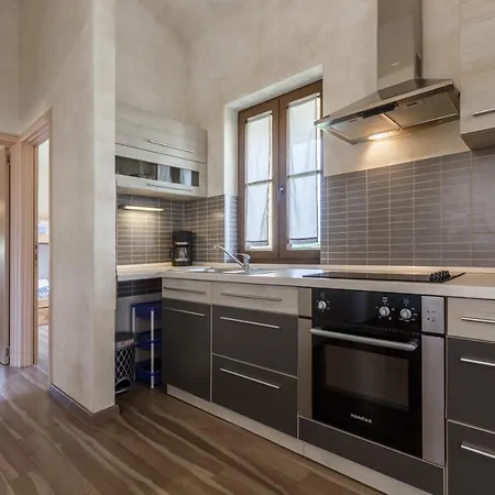 Apartment Teo Funtana